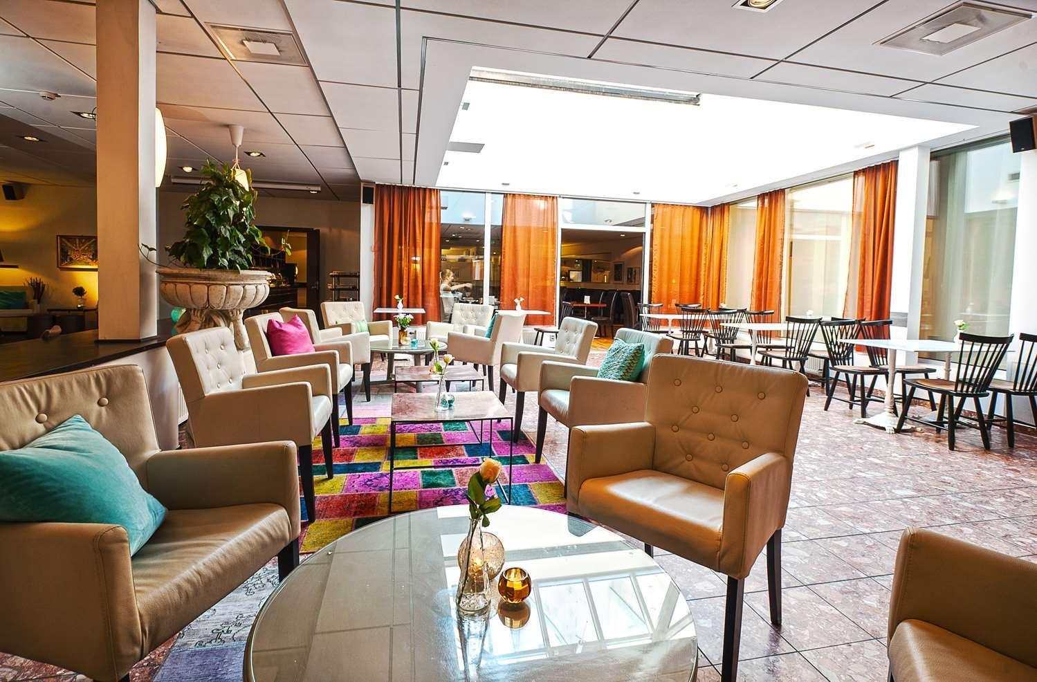 Western Noble House Hotell 4*
